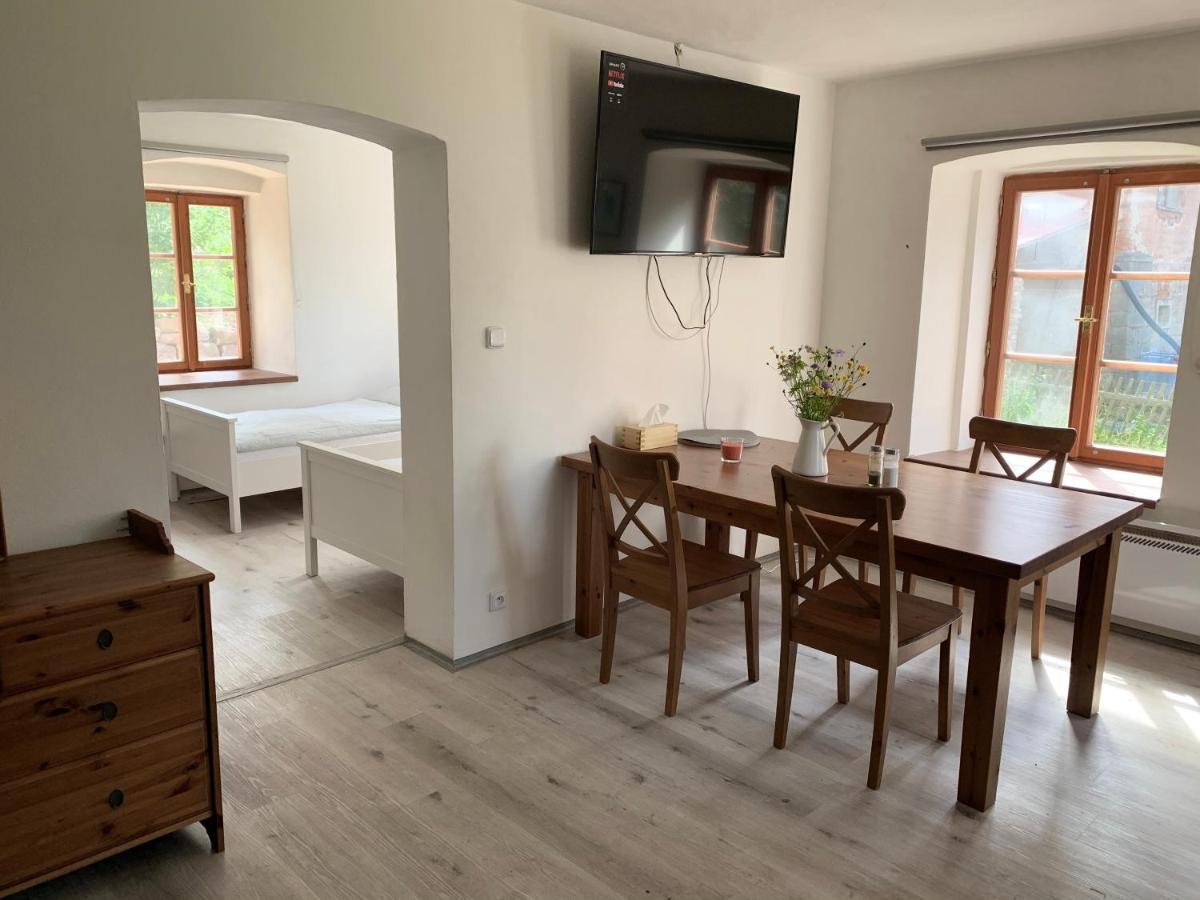 Božanov Apartmany Stara Posta מראה חיצוני תמונה